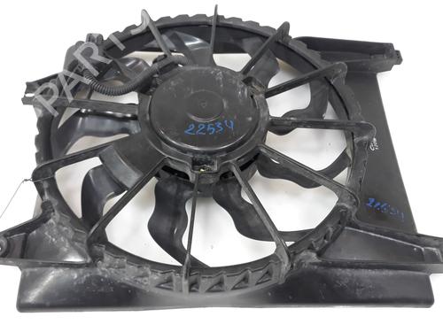 Used Radiator fan HYUNDAI SANTA FÉ II (CM) 2.2 CRDi GLS (150 hp) 17489252