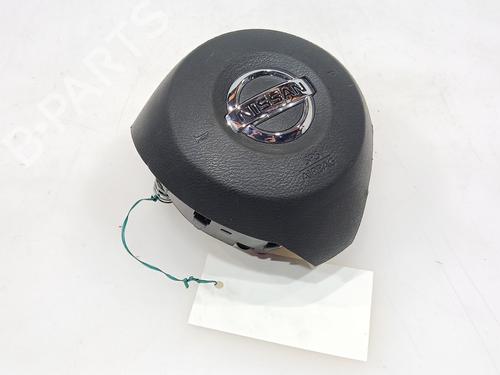 Used Driver airbag NISSAN LEAF (ZE1) Electric (150 hp) 24699018