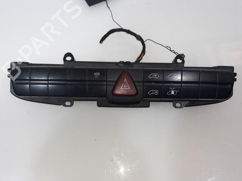 Used Warning switch MERCEDES-BENZ VITO / MIXTO Van (W639) [2003-2025]  8380460