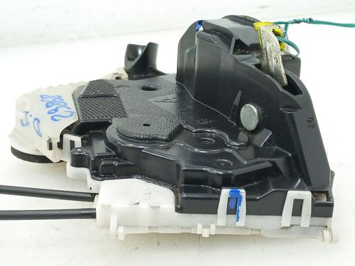 Front left lock TOYOTA PRIUS (_W3_) 1.8 Hybrid (ZVW3_) | BP30062043C98 