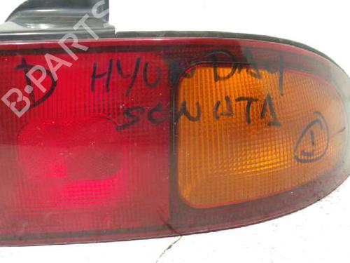 Used Right taillight HYUNDAI SONATA III (Y-3) [1992-2000]  10262028