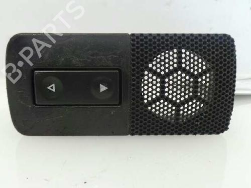 Pulsantiera posteriore destra OPEL VECTRA C (Z02) 1.9 CDTI (F69) (150 hp) 1335426