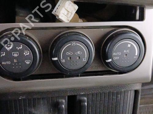 Climate control NISSAN X-TRAIL I (T30) 2.2 dCi 4x4 27500EQ410 | 27500EQ410
