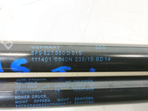 Tailgate lift support SEAT LEON (5F1) 1.5 TGi | BP31921077C138