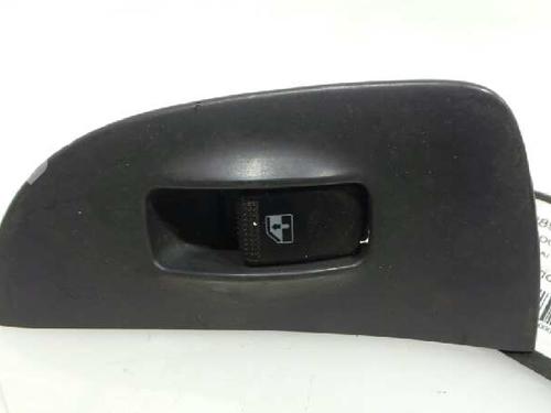 Left rear window switch HYUNDAI ELANTRA III (XD) 1.6 | BP1335241I29 