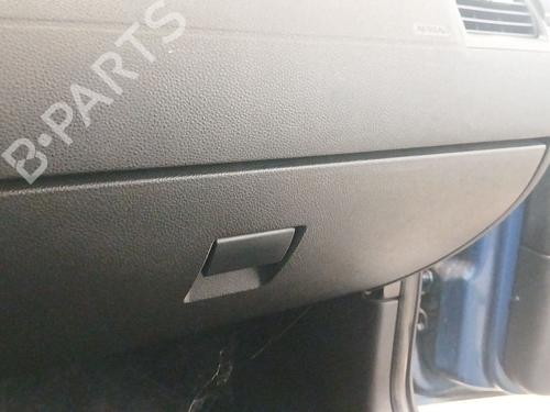 glove-box-ford-mondeo-iii-b5y-2000-2001-2002-2003-2004-2005-2006-2007-39141684 main image