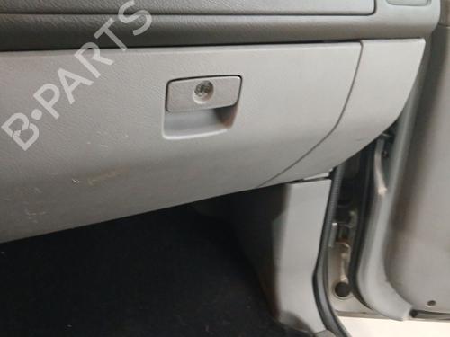 Used Glove box KIA CARNIVAL II (GQ) 2.9 CRDi (144 hp) 30930621