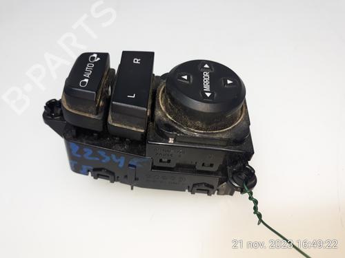 Used Mirror switch HYUNDAI TUCSON (TL, TLE) 2.0 CRDi All-wheel Drive (136 hp) 16056624