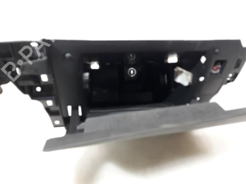 Used Glove box PEUGEOT 508 SW I (8E_) 2.0 BlueHDi 150 (150 hp) 14922941