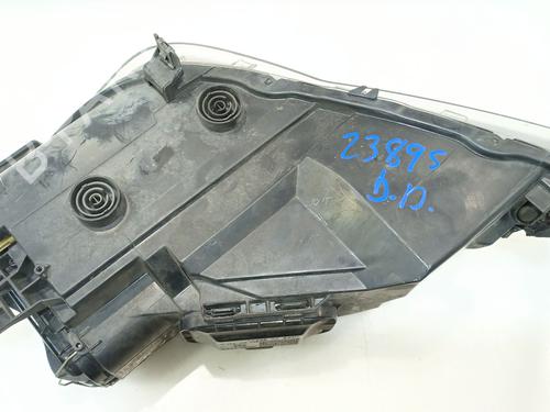 Right headlight SEAT LEON (5F1) 1.5 TGi | BP31824782C29 