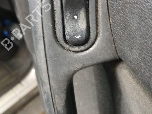 Used Right front window switch OPEL ASTRA G Hatchback (T98) 2.0 DTI 16V (F08, F48) (101 hp) 27513611