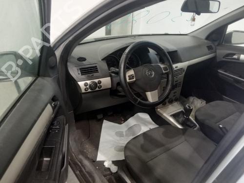 Left headlight OPEL ASTRA H (A04) 1.7 CDTI (L48) | BP20106833C28 