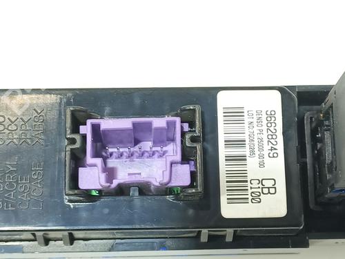 Display CHEVROLET CAPTIVA (C100, C140) 2.0 D 4WD | BP29764737C48