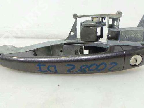 Used Front left exterior door handle Front left exterior door handle PEUGEOT 2008 I (CU_) 1.6 BlueHDi 100 (100 hp) 5681596 5681596