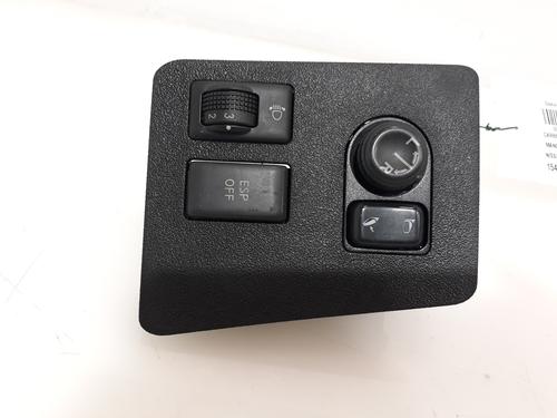 Schakelaar Spiegel NISSAN QASHQAI / QASHQAI +2 I (J10, NJ10, JJ10E) 1.5 dCi (106 hp) 13940268