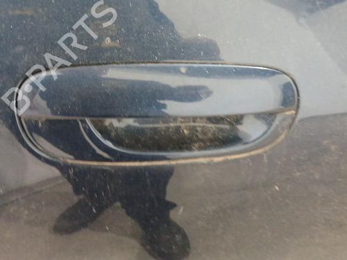 Używane Klamka zewnętrzna drzwi przednich prawych PEUGEOT 607 (9D, 9U) 2.2 HDi (133 hp) 29889744