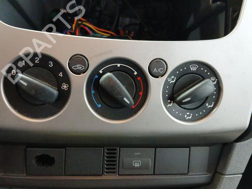 AC Styreenhet / Manøvreringsenhet FORD FOCUS II (DA_, HCP, DP) 1.6 TDCi (90 hp) 27497172