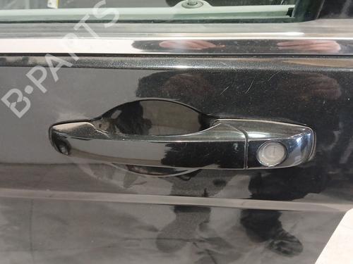 Maneta exterior delantera izquierda Maneta exterior delantera izquierda 38046458 38046458