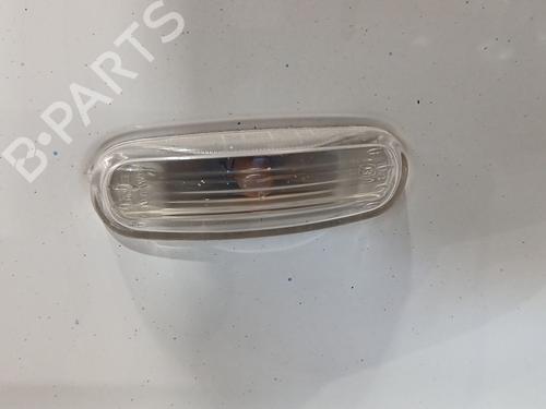 Used Left side indicator Left side indicator 39071320 39071320