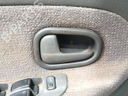 Used Front left interior door handle Front left interior door handle 38597444 38597444