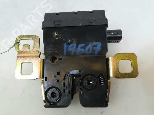 Tailgate lock LAND ROVER RANGE ROVER SPORT I (L320) 2.7 D 4x4 | BP3672286C101 
