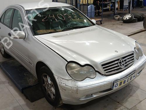 Brugte MERCEDES-BENZ C-CLASS (W203) C 220 CDI (203.006, 203.008) (143 hp) 4383370