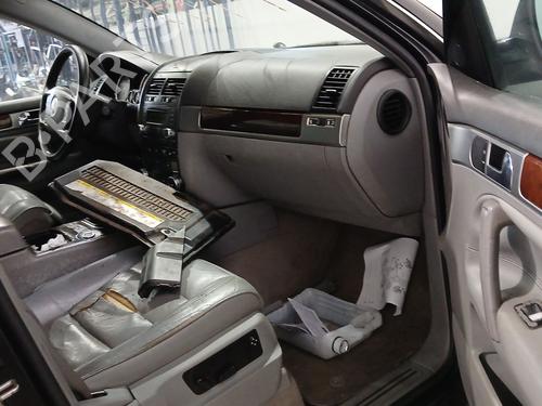 Front bumper VW TOUAREG (7LA, 7L6, 7L7) 2.5 R5 TDI | BP31966477C7 