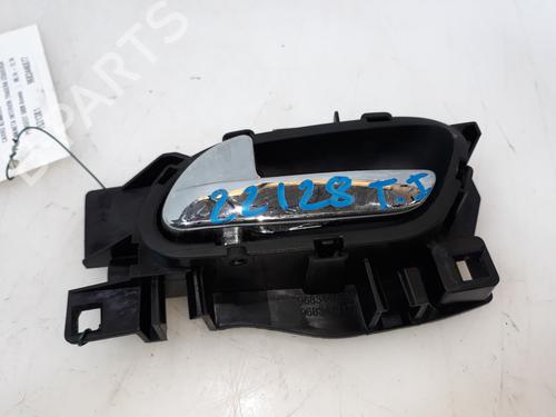 Used Rear left interior door handle PEUGEOT 5008 (0U_, 0E_) 1.6 BlueHDi 120 (120 hp) 13619114