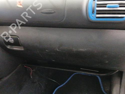 Porta-luvas Porta-luvas SEAT TOLEDO II (1M2) 1.9 TDI (110 hp) 33705224 33705224