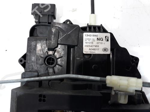 Used Front right lock OPEL CORSA E (X15) [2014-2025]  8794887