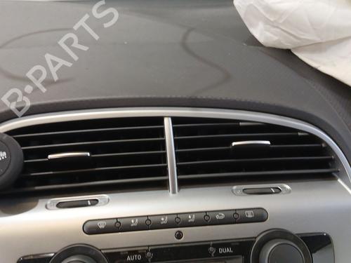 Used Air vent Air vent 38776044 38776044