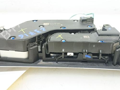 Switch MERCEDES-BENZ C-CLASS (W205) C 220 BlueTEC / d (205.002, 205.004) | BP30294184I30