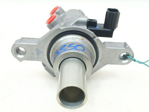 Brake master cylinder MG MG ZS SUV (AZS1) 1.0 T-GDi | BP30564121M77