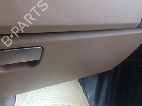 glove-box-land-rover-discovery-iii-l319-2004-2005-2006-2007-2008-2009-36780478 main image