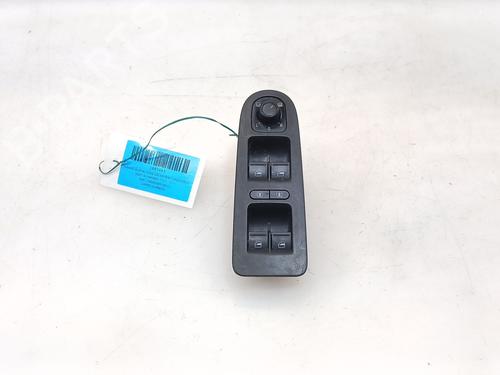 Fensterheberschalter links vorne für Fensterheberschalter links vorne 38051137 38051137