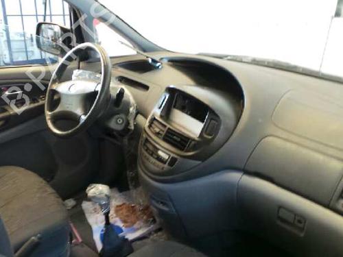 Vergrendeling links achter TOYOTA PREVIA II (_R3_) 2.0 D-4D (CLR30_, CLR30R) | BP4655972C100 