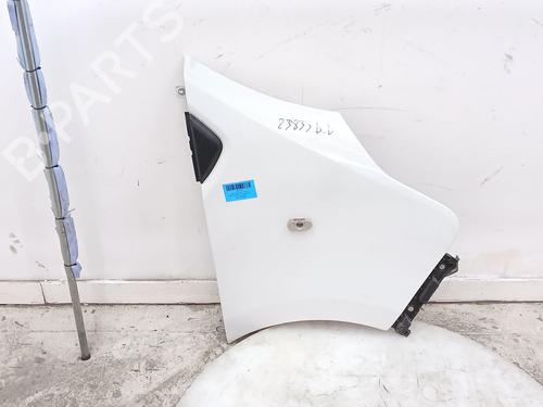 Used Right front fenders Right front fenders RENAULT TRAFIC III Van (FG_) 1.6 dCi 120 (FGMB, FGMC) (120 hp) 34403008 34403008