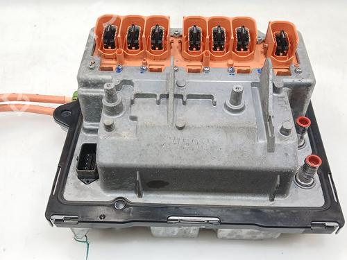 inverterconverter-peugeot-508-i-8d_-2010-2011-2012-2013-2014-2015-2016-2017-2018-40184381 main image
