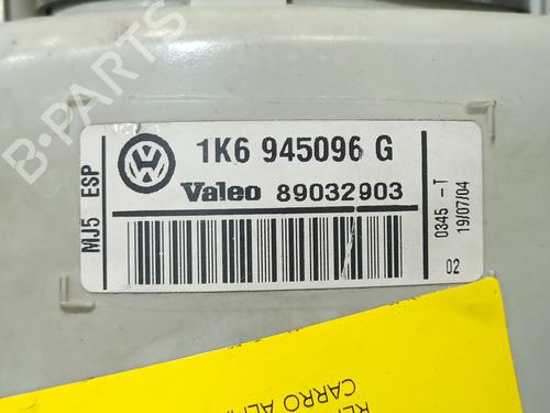 Right taillight VW GOLF V (1K1) 1.9 TDI | BP29888366C35 - Image 9