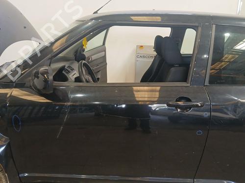 Used Left front door Left front door 39097150 39097150
