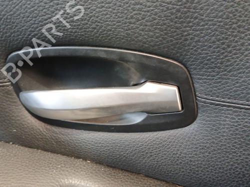 Puxador interior trás direito Puxador interior trás direito 39071341 39071341