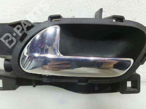 Used Front left interior door handle Front left interior door handle CITROËN C4 Coupe (LA_) 1.4 16V (88 hp) 6113171 6113171