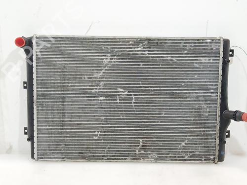 Radiateur à eau Radiateur à eau AUDI A3 Sportback (8PA) 2.0 TDI (136 hp) 33674985 33674985