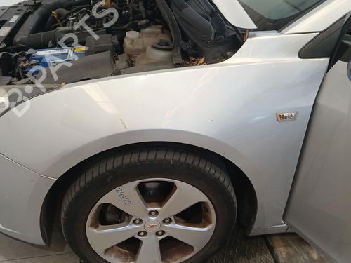 left-front-fenders-chevrolet-cruze-j300-2009-39261182 main image