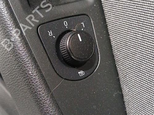 Spejlkontakt Spejlkontakt SEAT LEON (5F1) 1.5 TGi (131 hp) 36675384 36675384