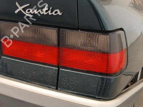Used Right taillight CITROËN XANTIA (X1_, X2_) 1.6 i (88 hp) 28424303
