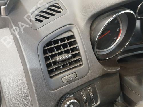 Used Air vent Air vent OPEL INSIGNIA A Saloon (G09) 2.0 CDTI (69) (160 hp) 39722442 39722442