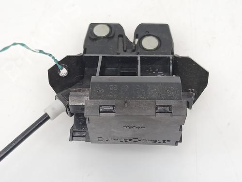 Tailgate lock MERCEDES-BENZ C-CLASS (W203) C 180 Kompressor (203.046) | BP28153144C101 