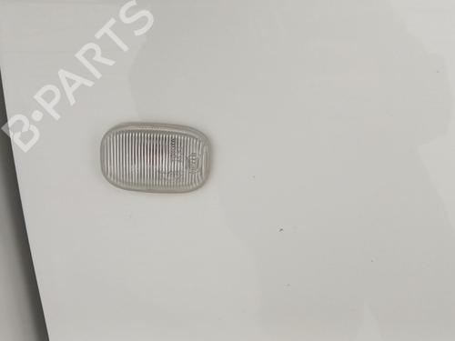 Used Right side indicator Right side indicator 37073672 37073672