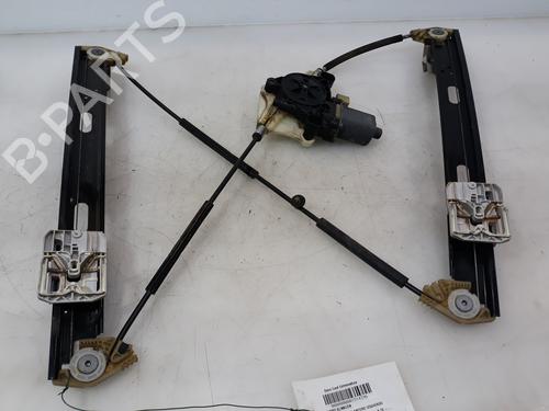Lève-vitre avant gauche SEAT LEON SC (5F5) 1.2 TSI (86 hp) 12496286